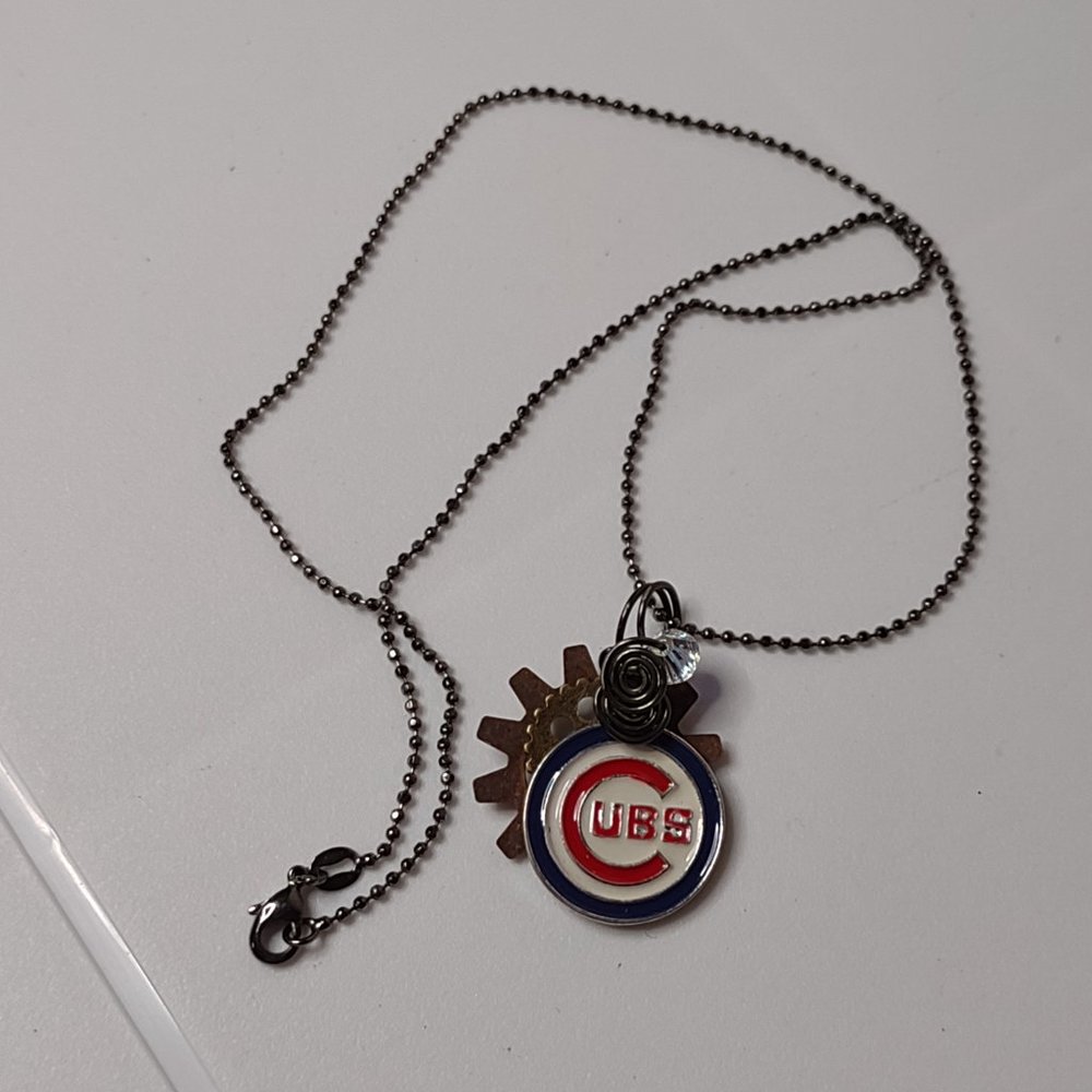 Very Cool Chicago Cubs With Gears Pendant Necklace 18 Inches Long